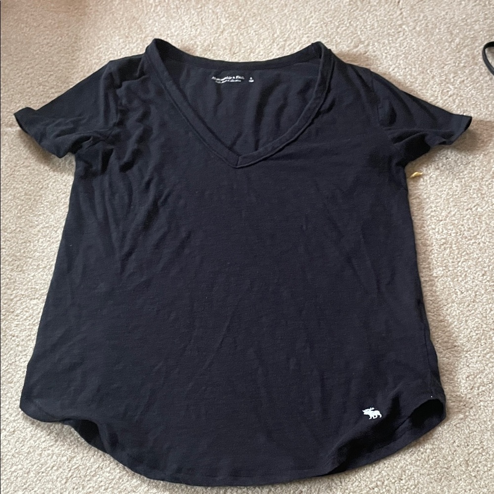 Abercrombie & Fitch Black V-Neck Tee